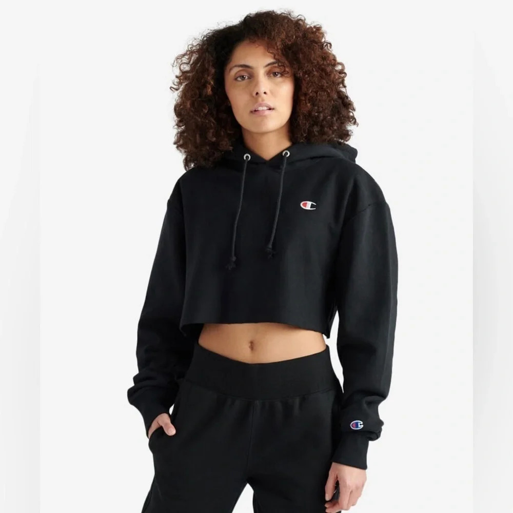 Champion - Cropped Black Logo Hoodie
